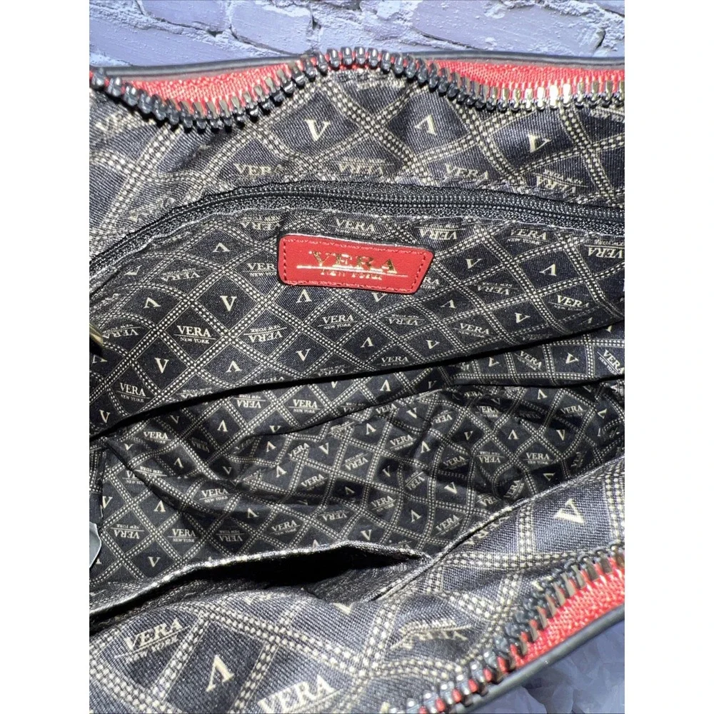 Vera New York purse, Style Name: Lizzy‎ Hobo Style. Red ✅ Excellent Condition